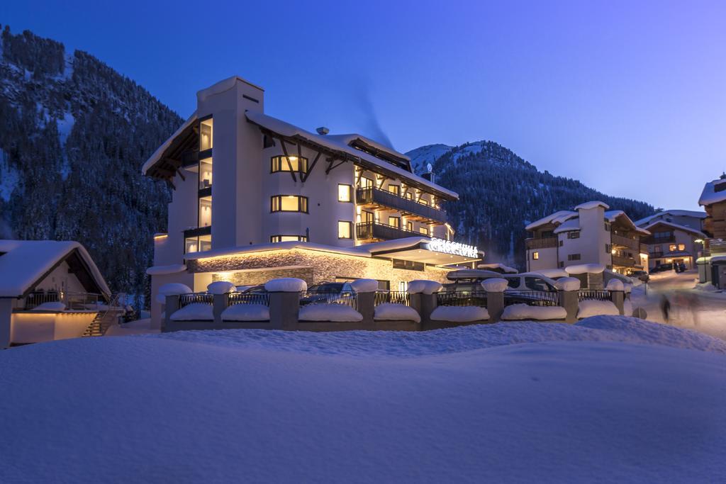 Heart Hotel Grischuna Sankt Anton am Arlberg Buitenkant foto