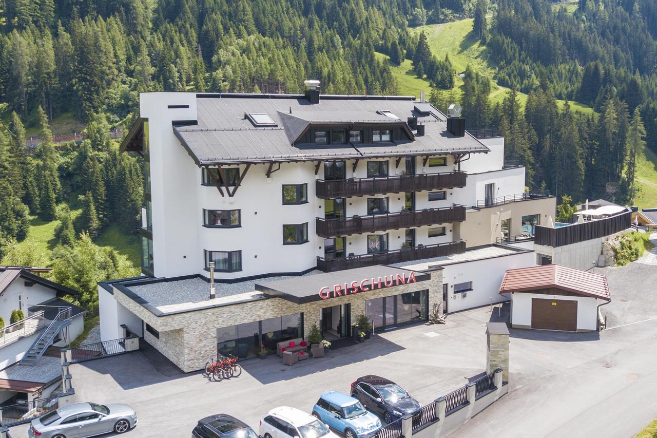 Heart Hotel Grischuna Sankt Anton am Arlberg Buitenkant foto